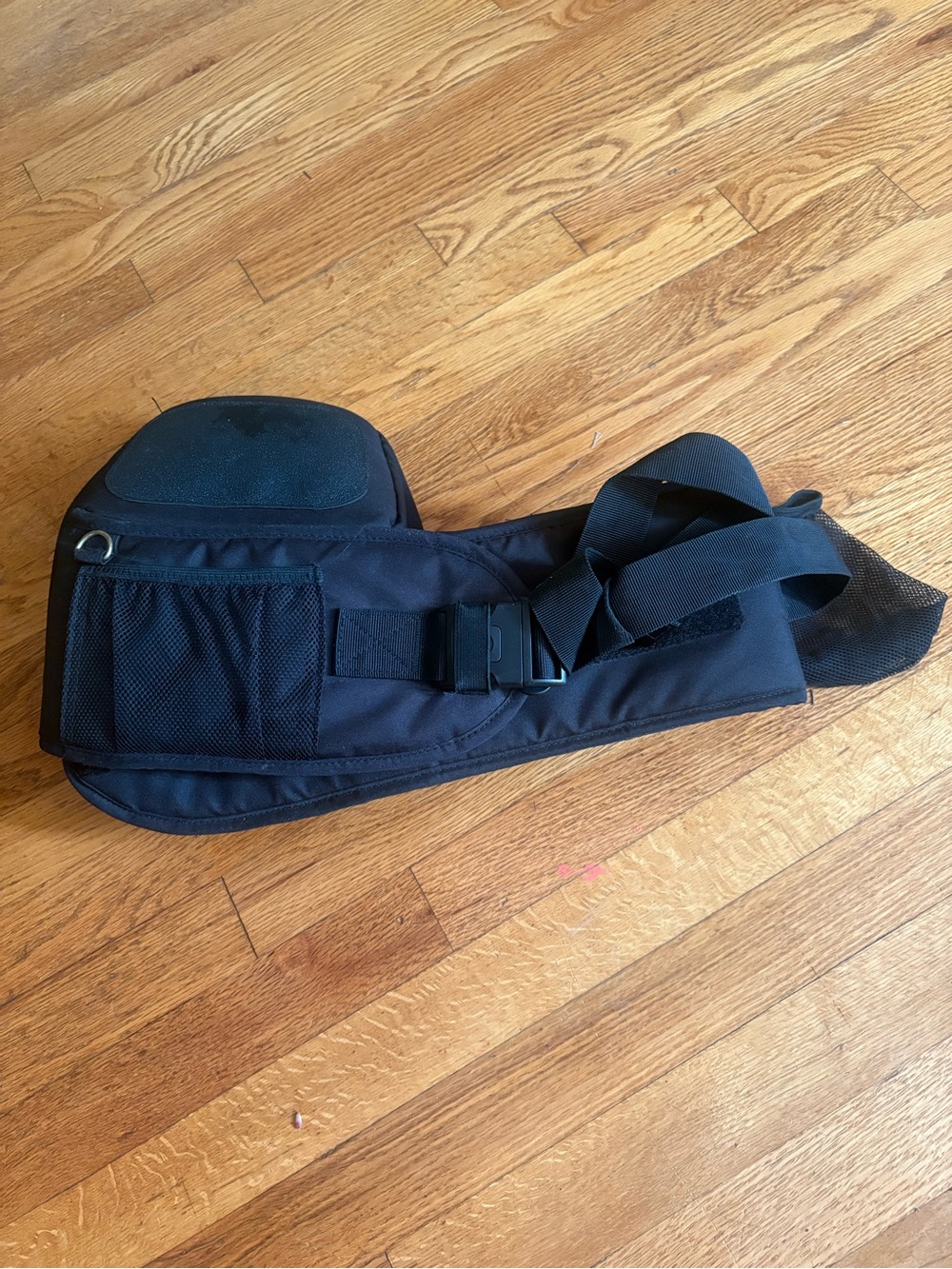 The Tushbaby™ Hip Carrier - Picture 8 of 11